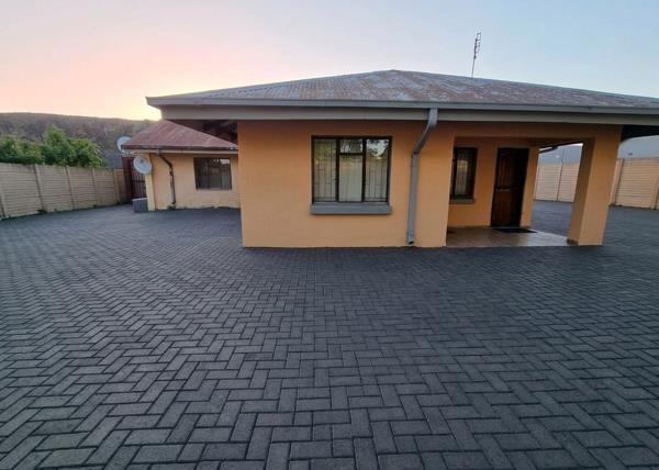 11 Bedroom House