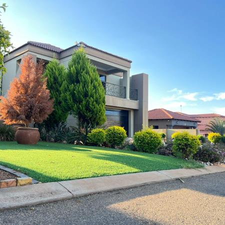 5 Bedroom House