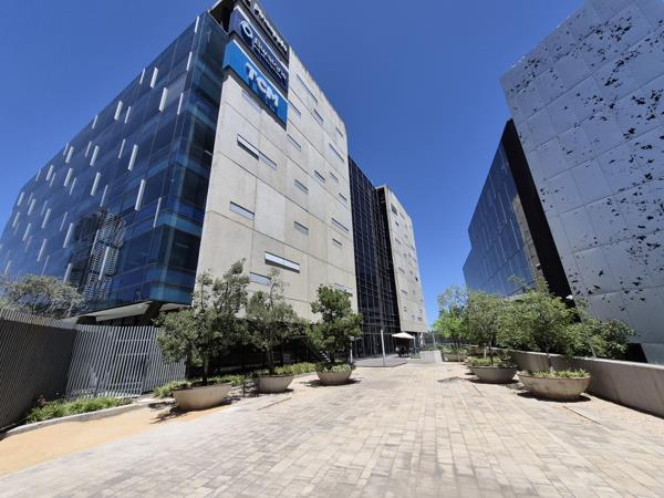 796 m² Commercial space
