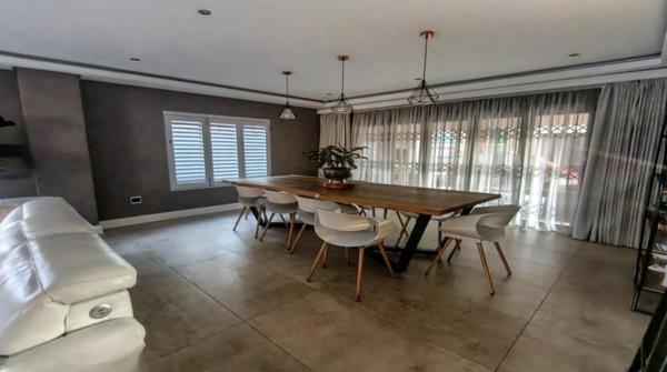 4 Bedroom Townhouse