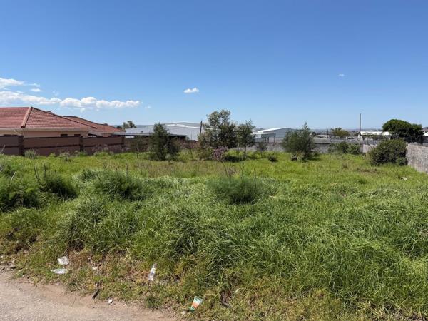 1 000 m² Land