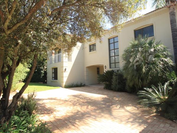 5 Bedroom House