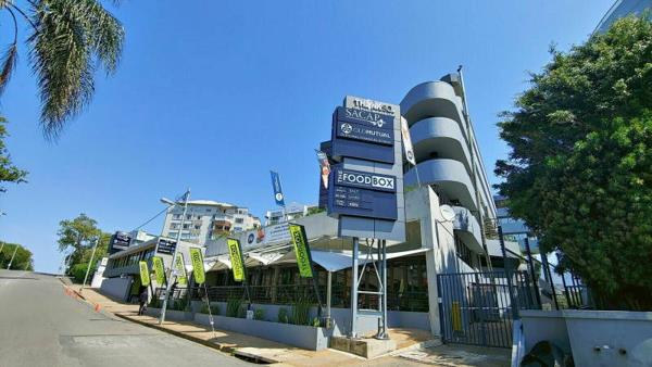 429 m² Commercial space