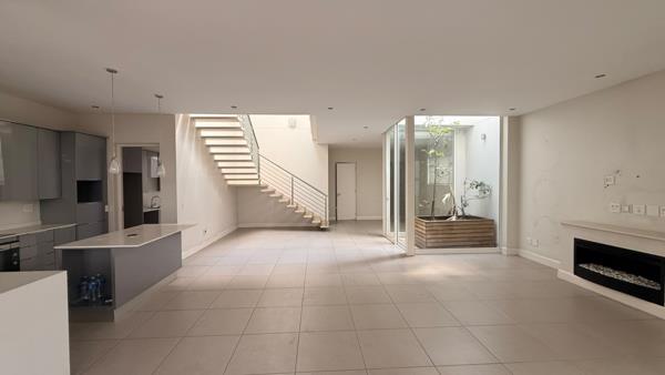 4 Bedroom Townhouse