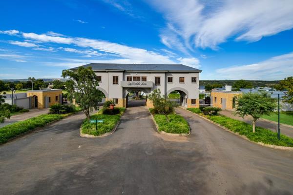 999 m² Land