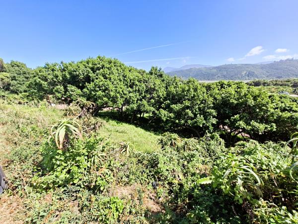 933 m² Land