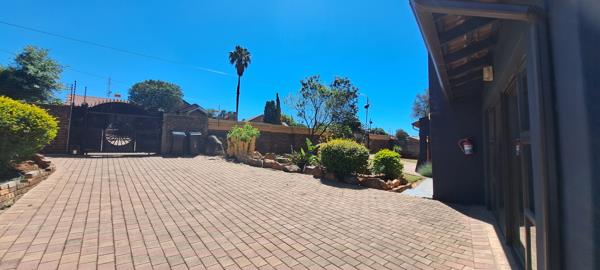 2 Bedroom Garden Cottage