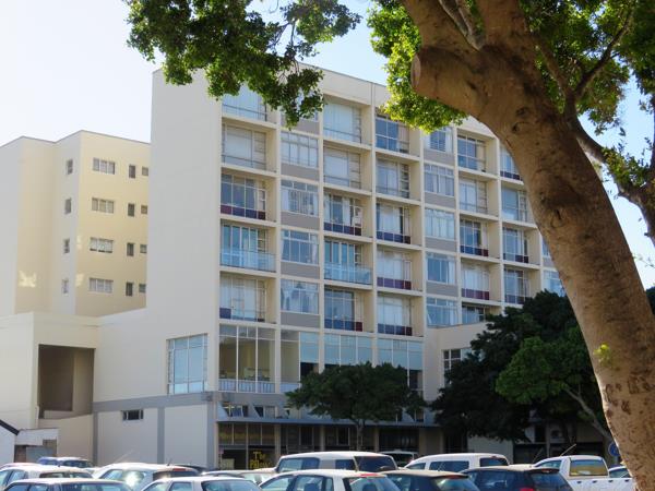 2 Bedroom Apartment in Strand Central