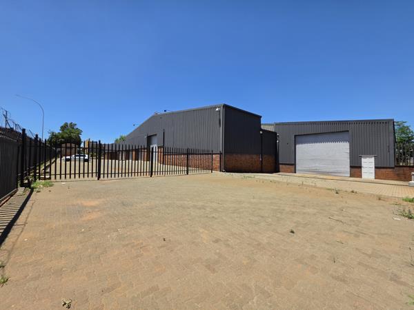 2 200 m² Industrial space