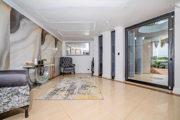 6 Bedroom House