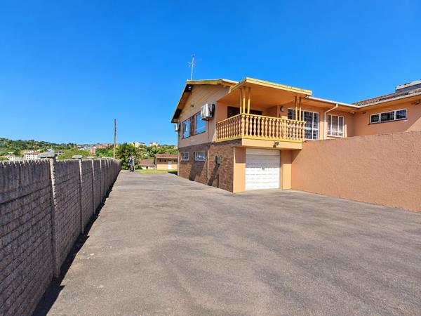 10 Bedroom House