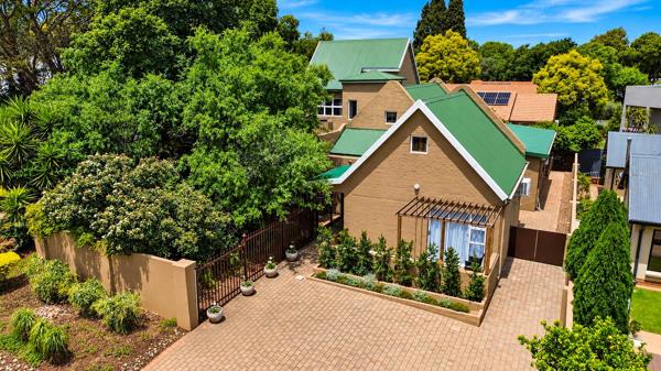 5 Bedroom House