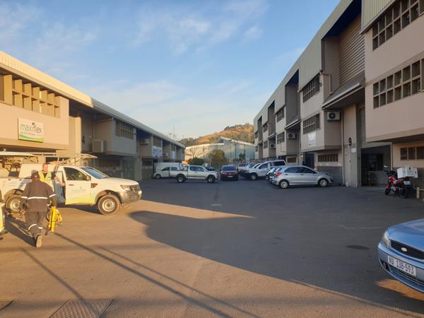 364 m² Industrial space