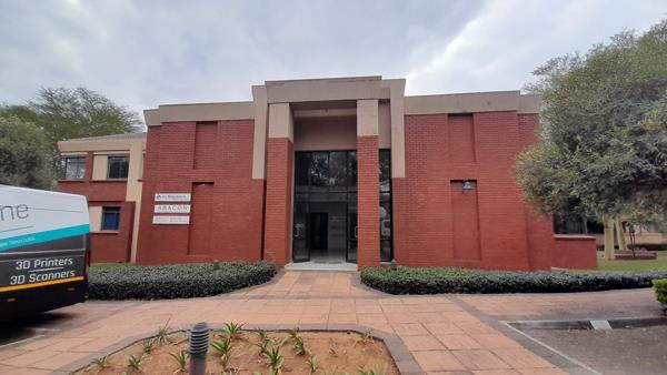 115 m² Commercial space