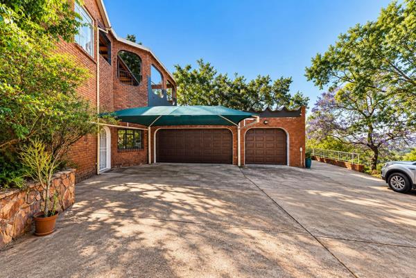 6 Bedroom House