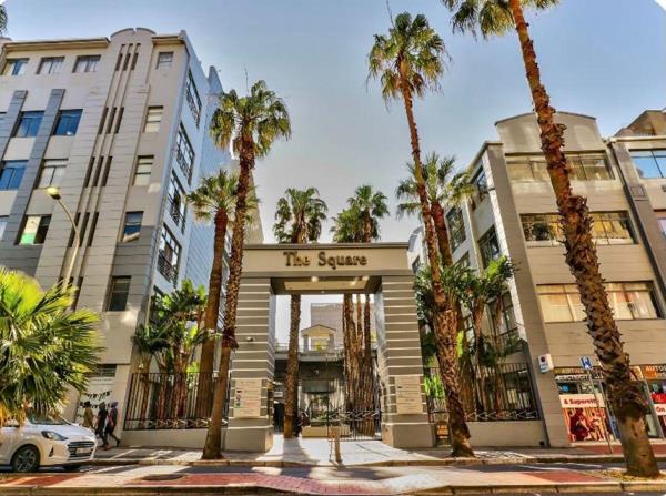 Bachelor apartment in Cape Town City Centre