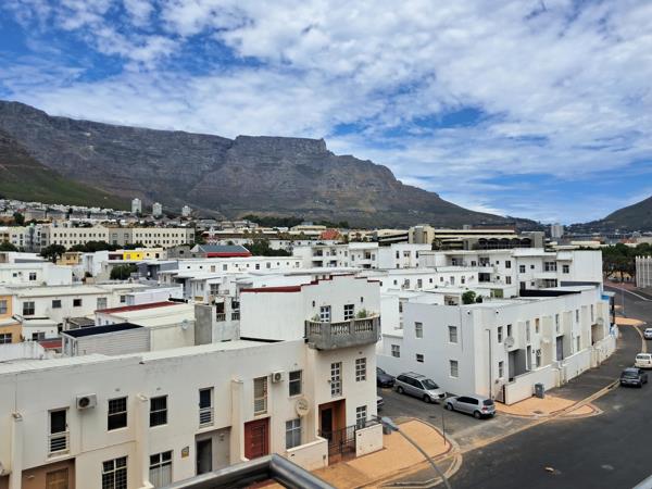 2 Bedroom Apartment in Zonnebloem