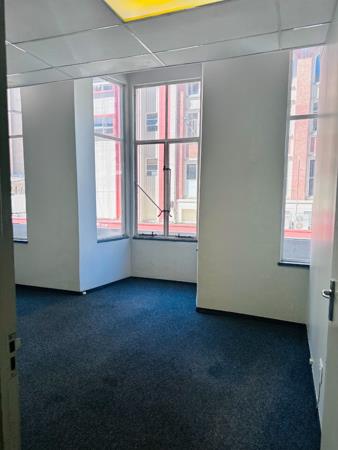 49 m² Office Space
