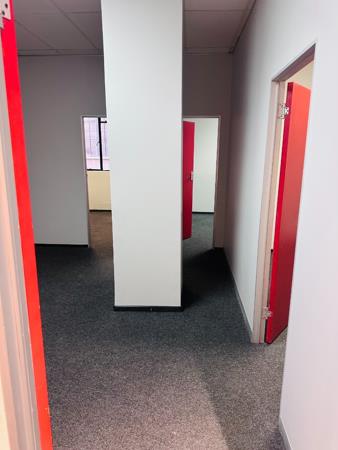 88 m² Office Space