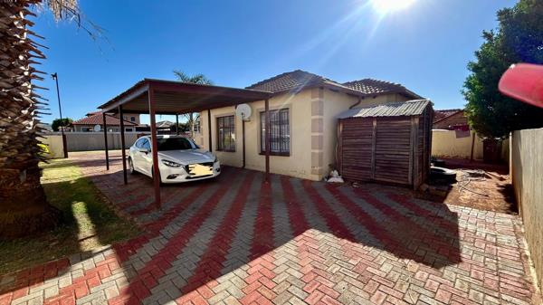 2 Bedroom House