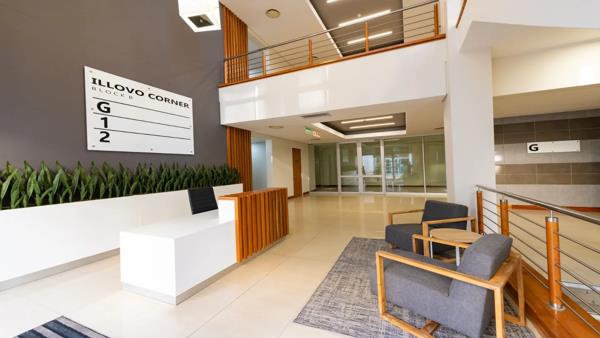 1 013 m² Commercial space