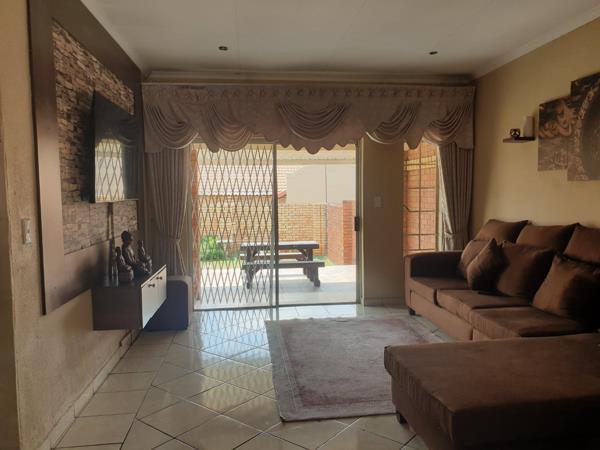 2 Bedroom Townhouse