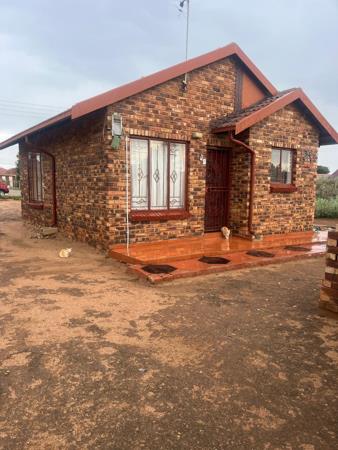 2 Bedroom House