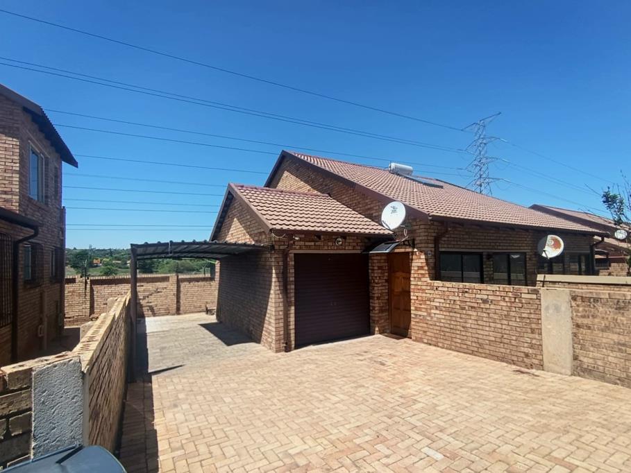 2 Bedroom House