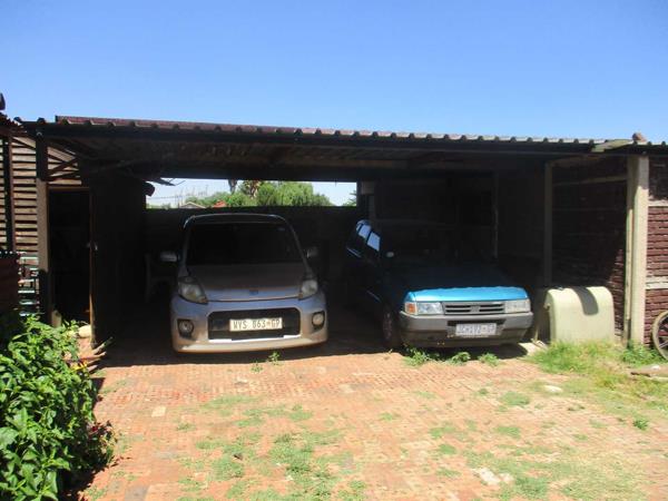 2.8 ha Smallholding for sale in Meyerton Central | T5668105 | Private ...