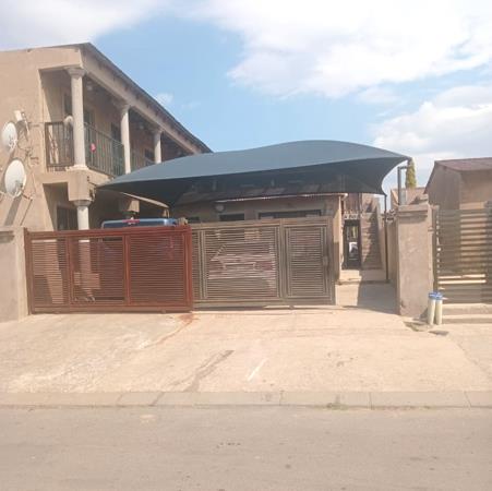 14 Bedroom House