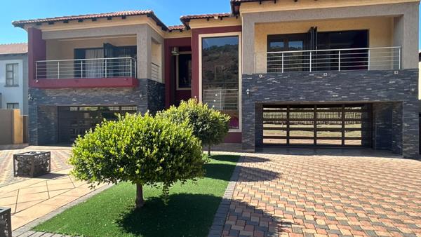 6 Bedroom House