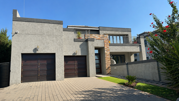 5 Bedroom House