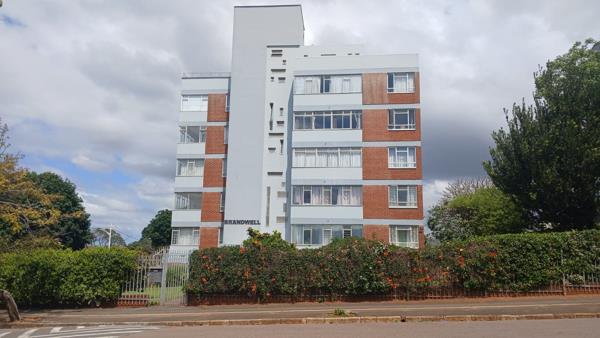 2.5 Bedroom Flat