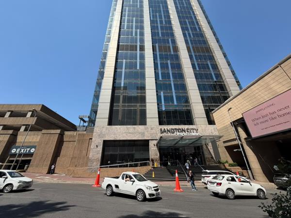 230.8 m² Commercial space