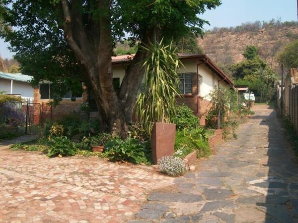 1 Bedroom Garden Cottage