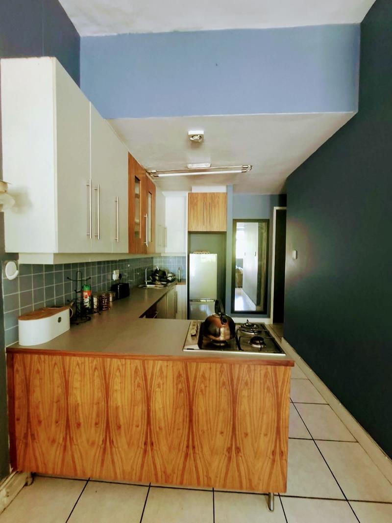 2 Bedroom Apartment to rent in Greenside | RR4809153 | Private Property