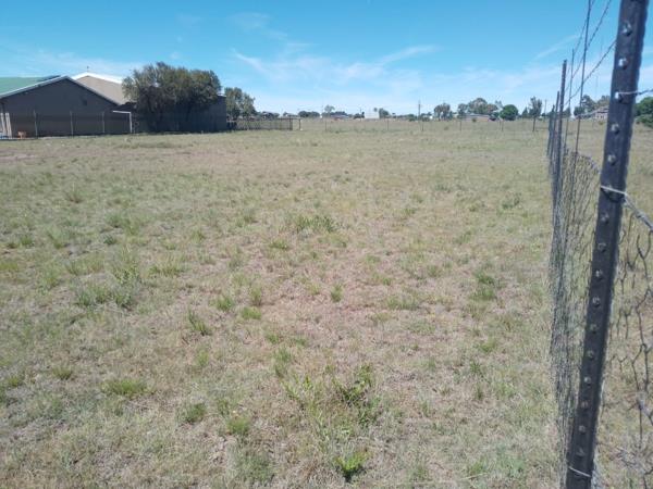 2 179 m² Land