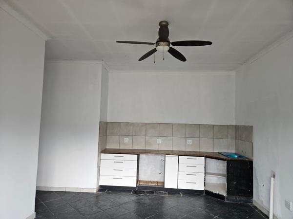1 Bedroom House