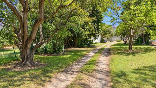 5 442 m² Land