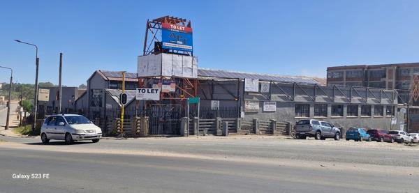 4 100 m² Industrial space