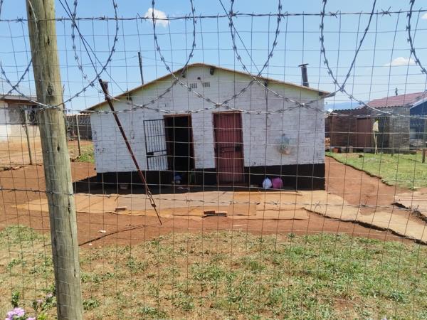 2 Bedroom House