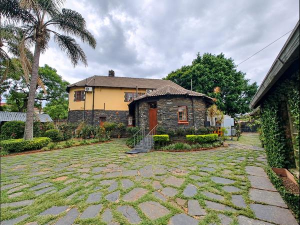 5 Bedroom House