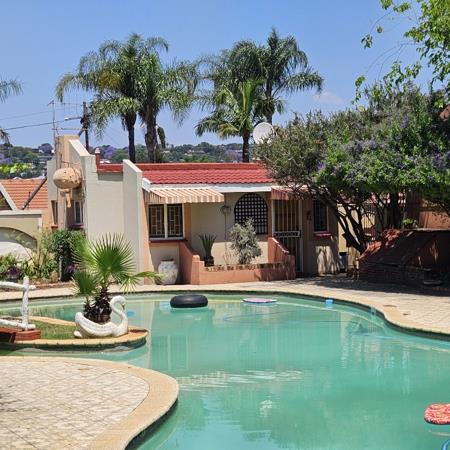 1 Bedroom Garden Cottage