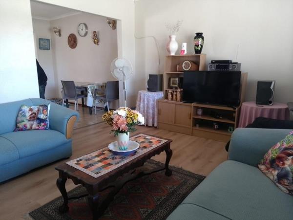 3 Bedroom House for sale in Bothasig | T5669047 | Private Property