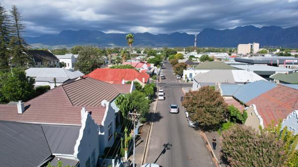 House in Paarl Central East