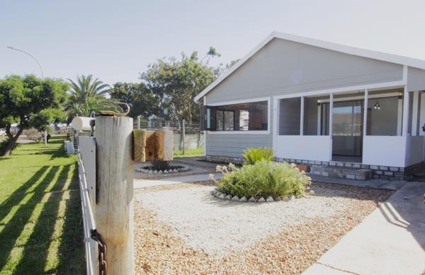 2 Bedroom House