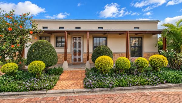 2 Bedroom Townhouse