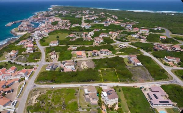 711 m² Land