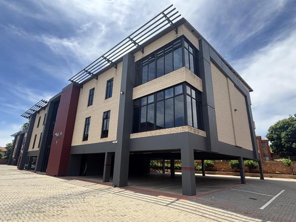 1 371 m² Commercial space