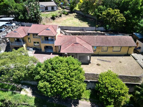 5 Bedroom House